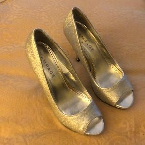 Silver cocktail party wear shoes